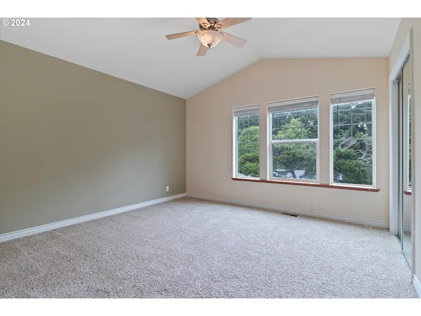 $897,000 | 1933 Southwest Coast Avenue, Lincoln City, OR 97367