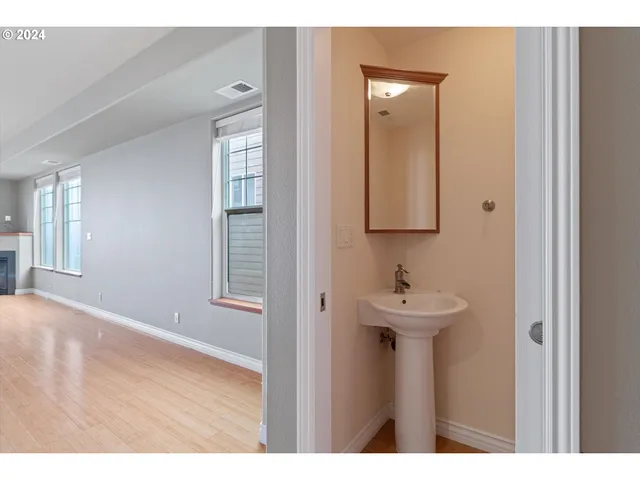 $897,000 | 1933 Southwest Coast Avenue, Lincoln City, OR 97367