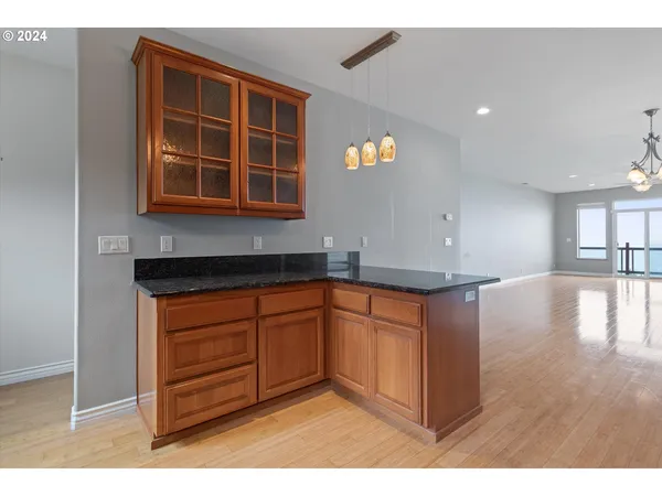 $897,000 | 1933 Southwest Coast Avenue, Lincoln City, OR 97367