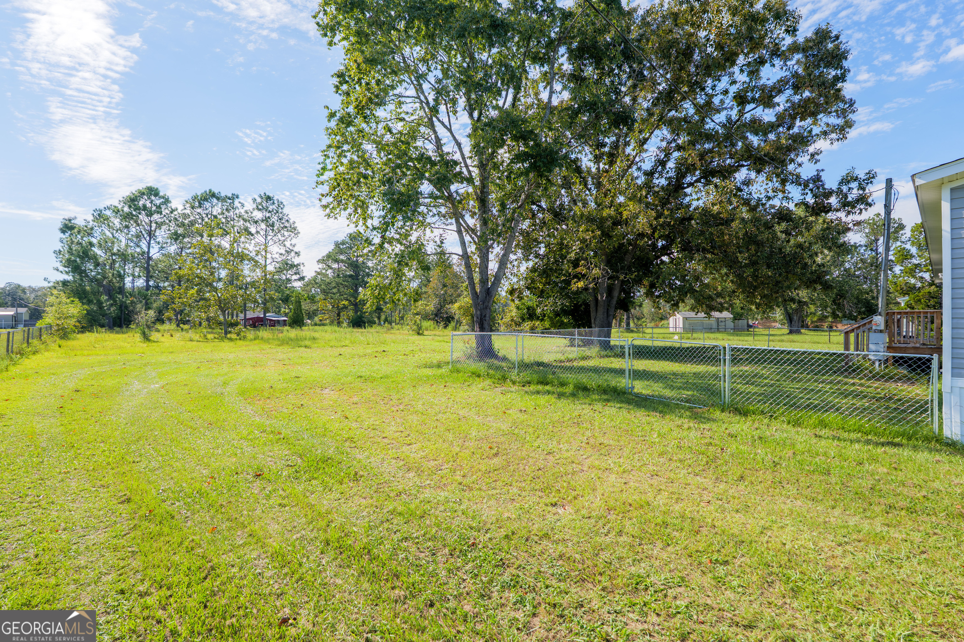 6054 Glenn Road Valdosta, GA 31606 - Photo 38 of 41 a view of a basketball court