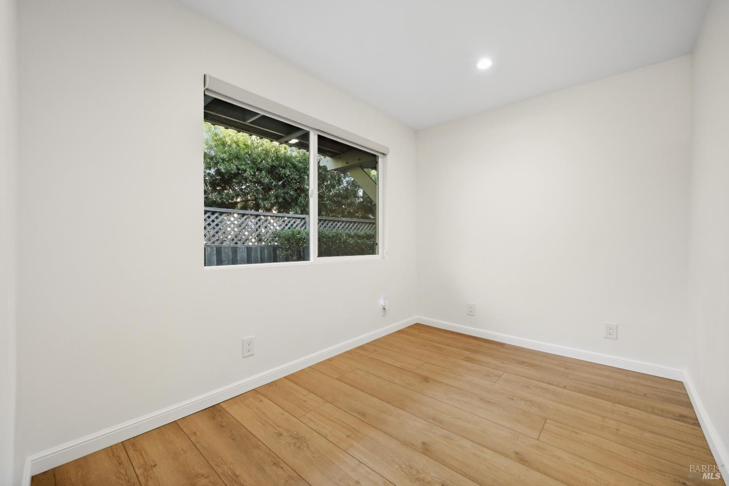 46 McNear Drive San Rafael, CA 94901 - Photo 33 of 50