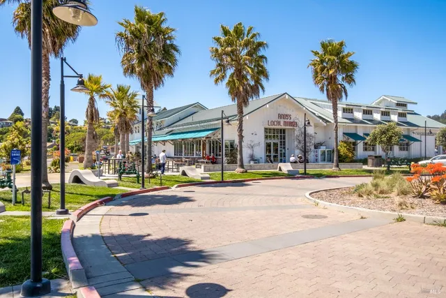 $2,575,000 | 46 McNear Drive, San Rafael, CA 94901