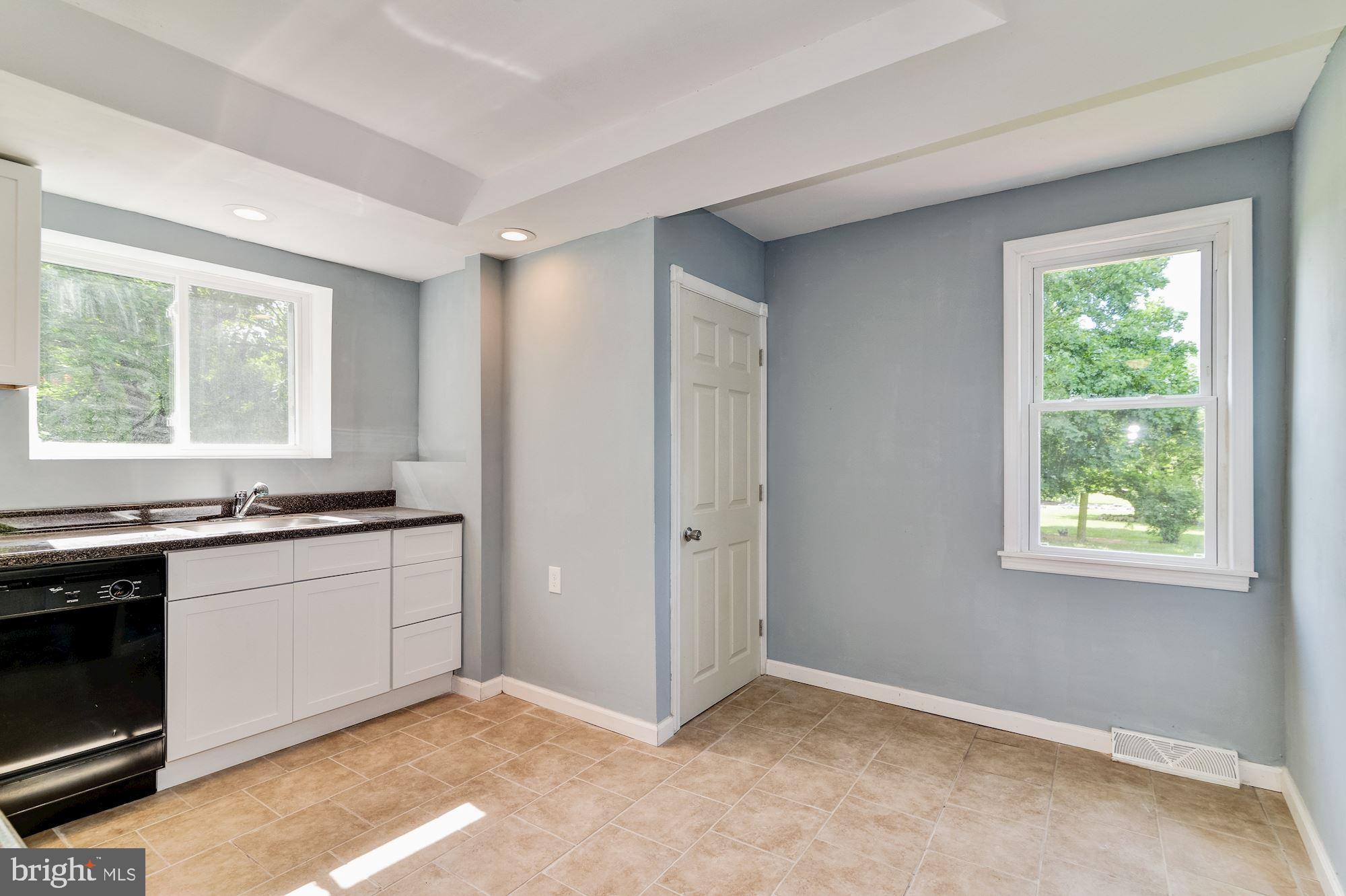 1664 Blue Bell Road Williamstown, NJ 08094 - Photo 17 of 38 Gallery Image 17