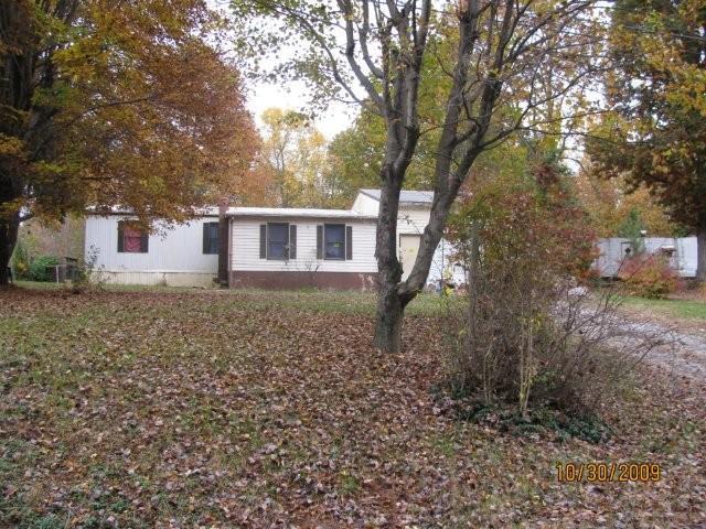 1106 Draper Road Bedford, VA 24523 - Photo 1 of 1 FRONT