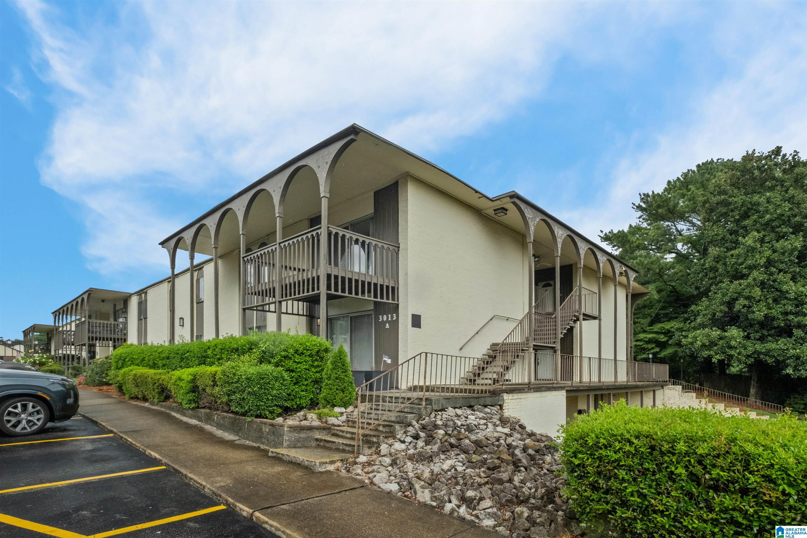 3013 Massey Road, Unit B Vestavia Hills, AL 35216 - Photo 1 of 30