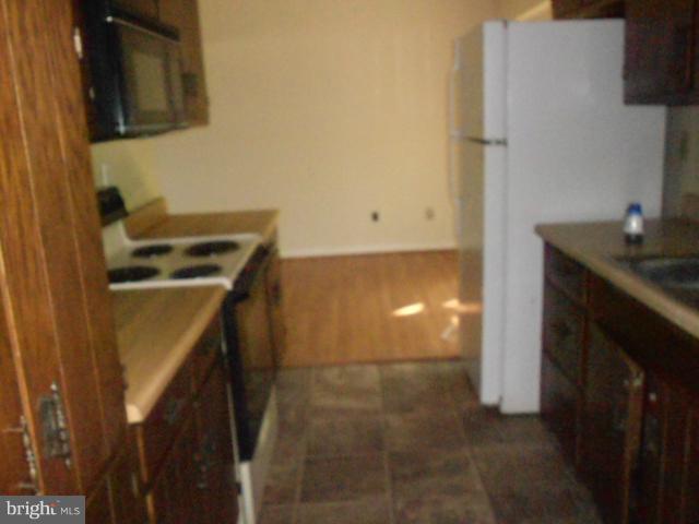 11900 Harp Road Hagerstown, MD 21742 - Photo 8 of 16 Kitchen