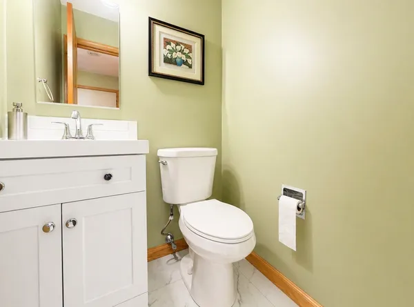 $2,400 | 209 Vivian Lane, Vestal, NY 13850