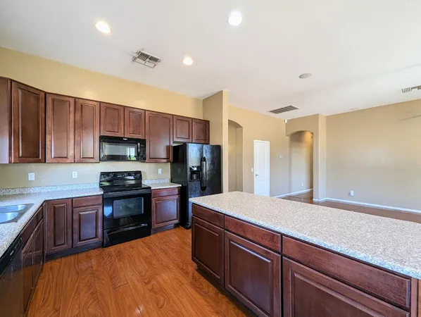 $2,398 | 3310 West Latona Road, Laveen, AZ 85339