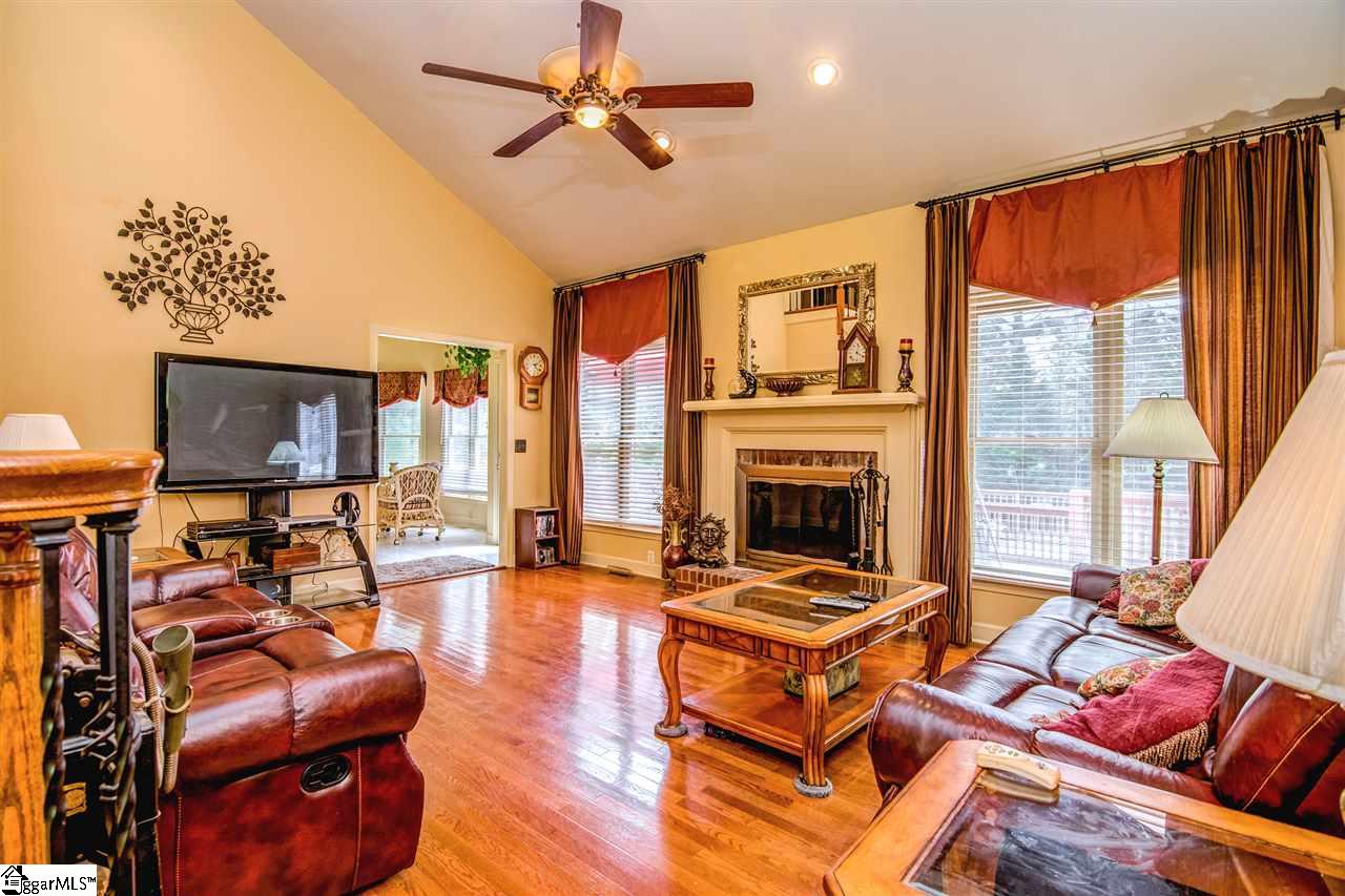 414 Quail Hollow Road Anderson, SC 29621 - Photo 4 of 36 Gallery Image 4