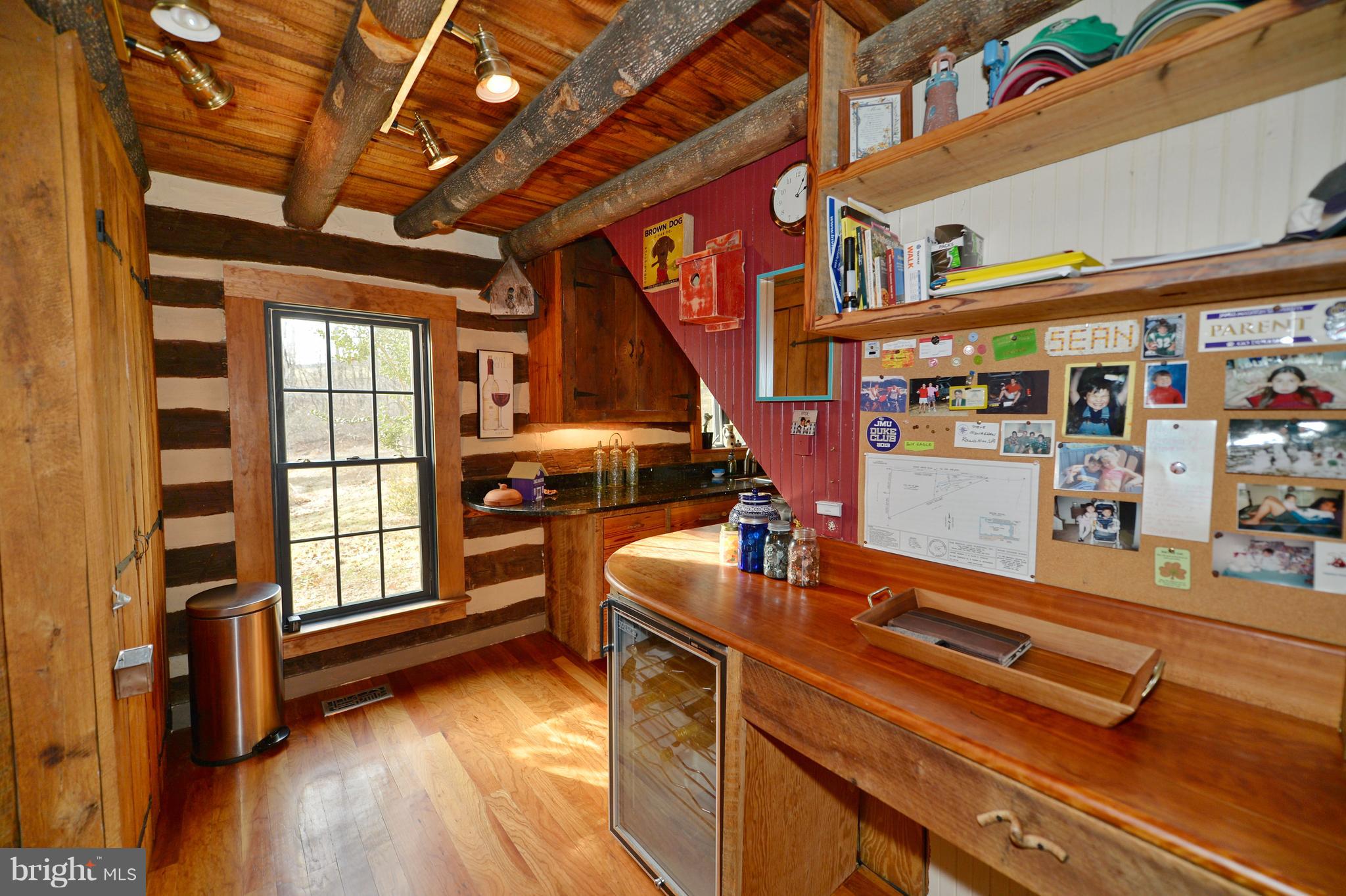 34973 Sunny Ridge Road Round Hill, VA 20141 - Photo 24 of 52 Kitchen planning desk