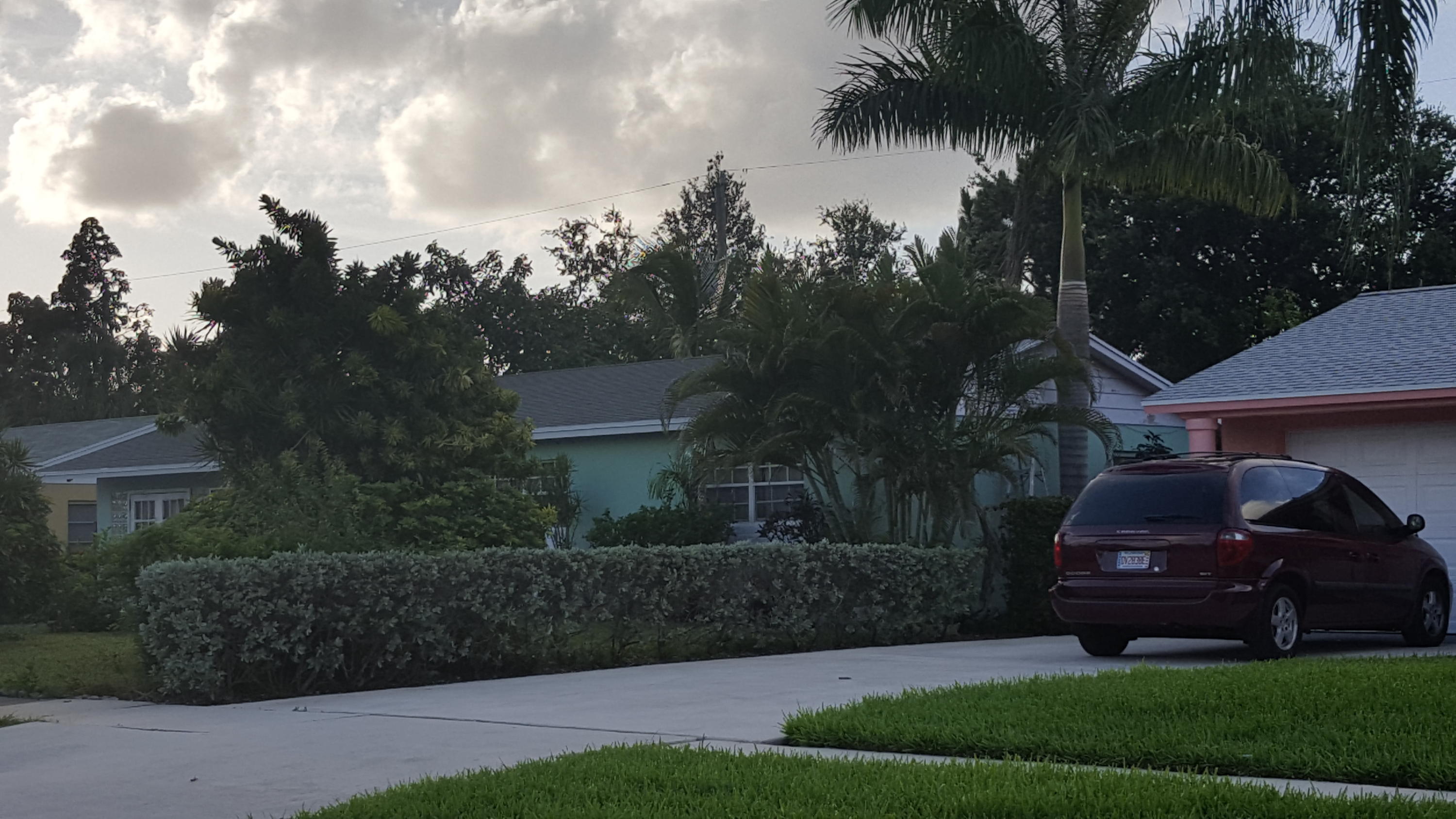 400 West 35th Street Riviera Beach, FL 33404 - Photo 3 of 20 20160620_190004