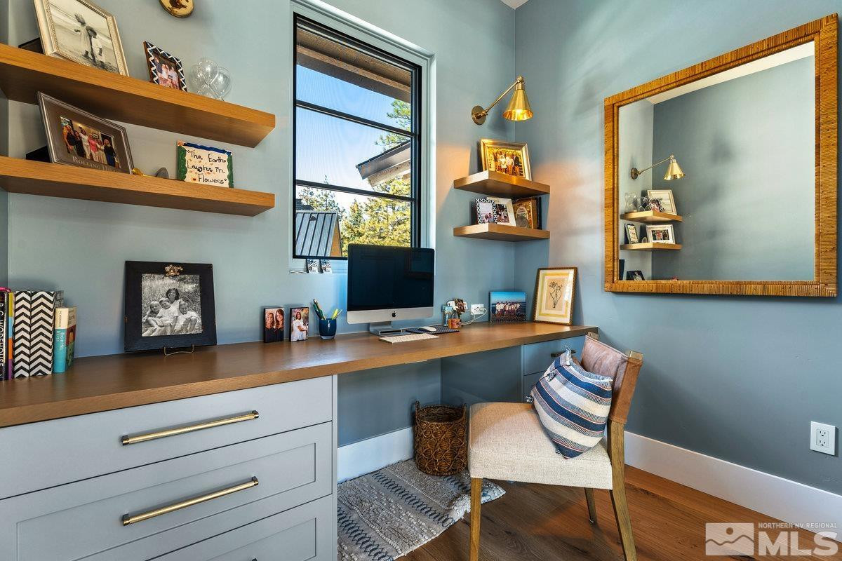 182 Tor Court Carson City, NV 89705 - Photo 21 of 40 a workspace with furniture and window