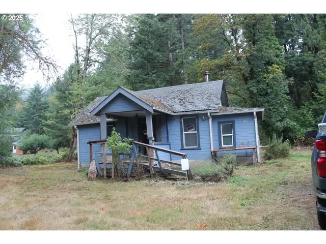 $465,000 | 21620 Glaze Road, Veneta, OR 97487