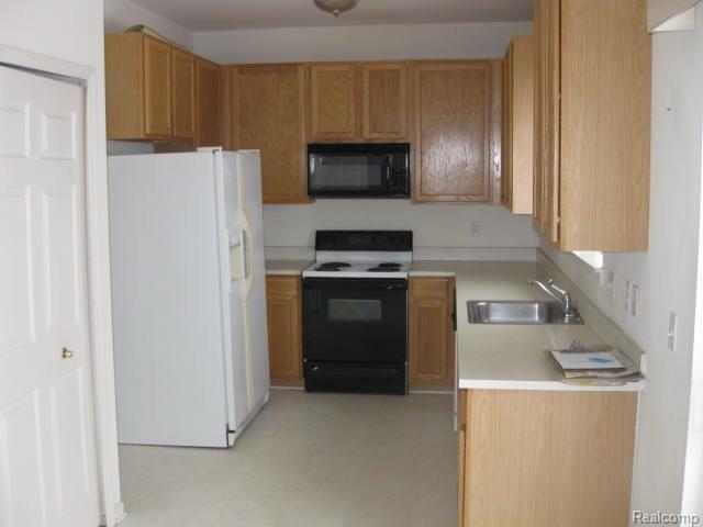 7239 Homestead Road Ypsilanti, MI 48197 - Photo 4 of 7 Interior