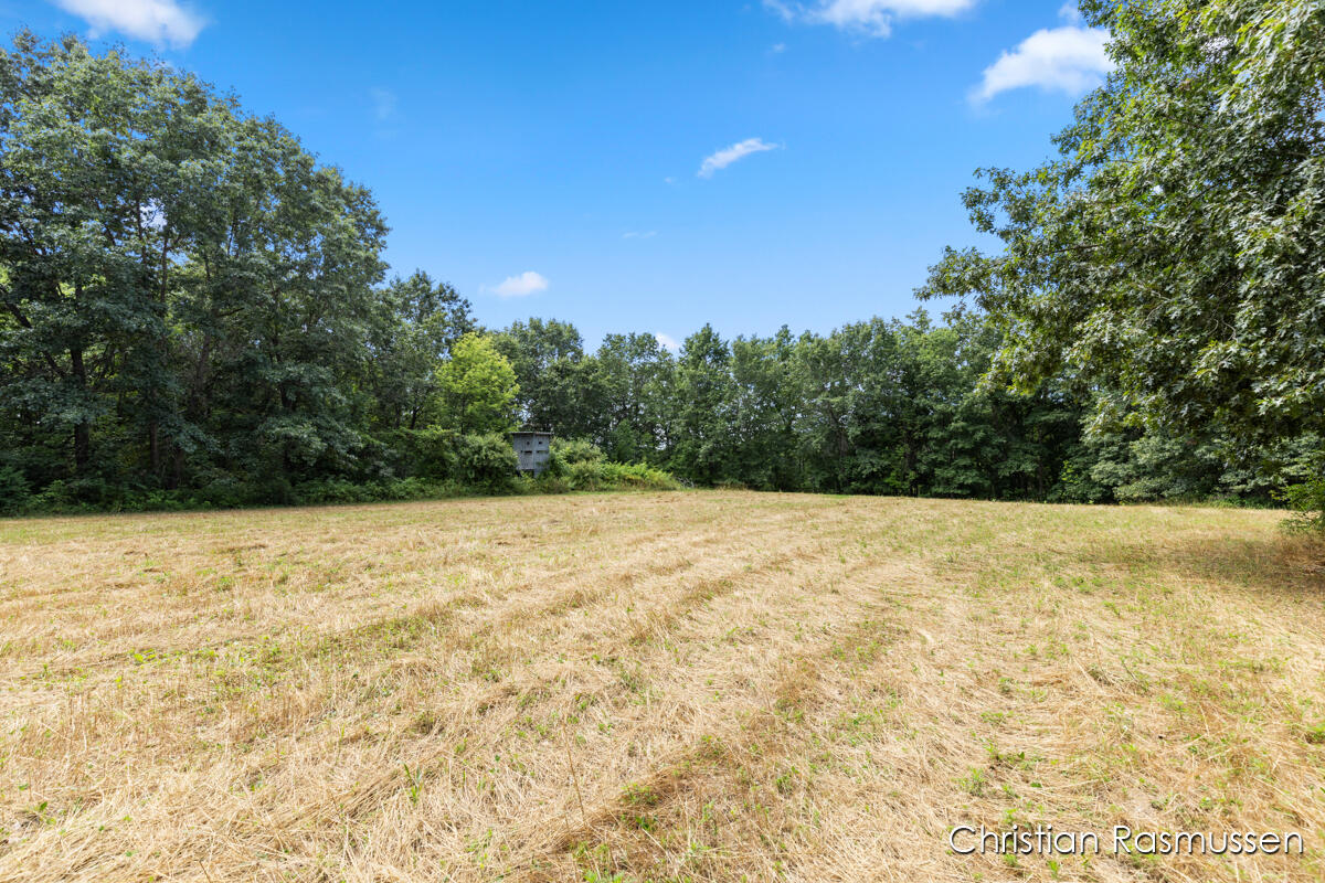 18 Dick Road Fenwick, MI 48834 - Photo 16 of 32 IMG_1015