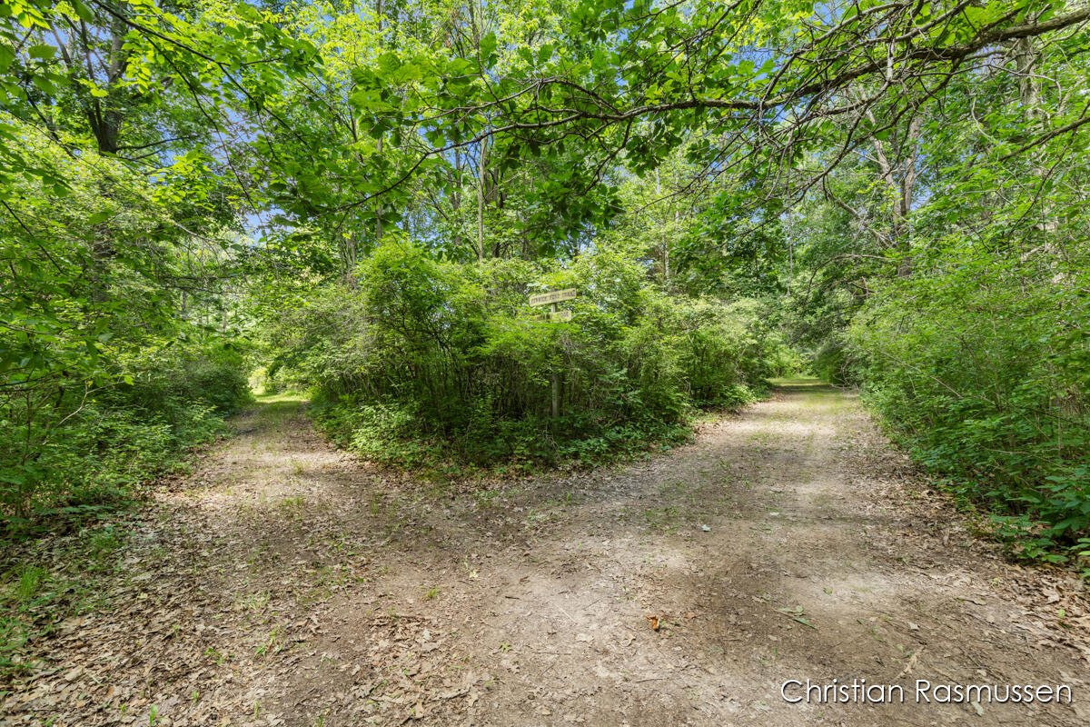 18 Dick Road Fenwick, MI 48834 - Photo 20 of 32 IMG_1019