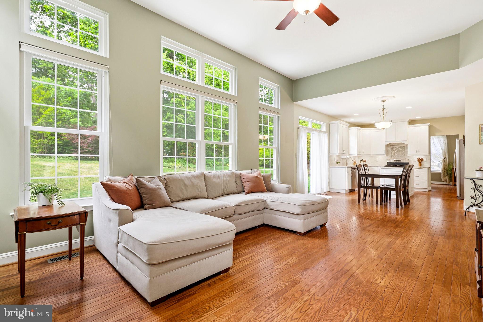 813 Duncan Place Southeast Leesburg, VA 20175 - Photo 29 of 90 Family Room View
