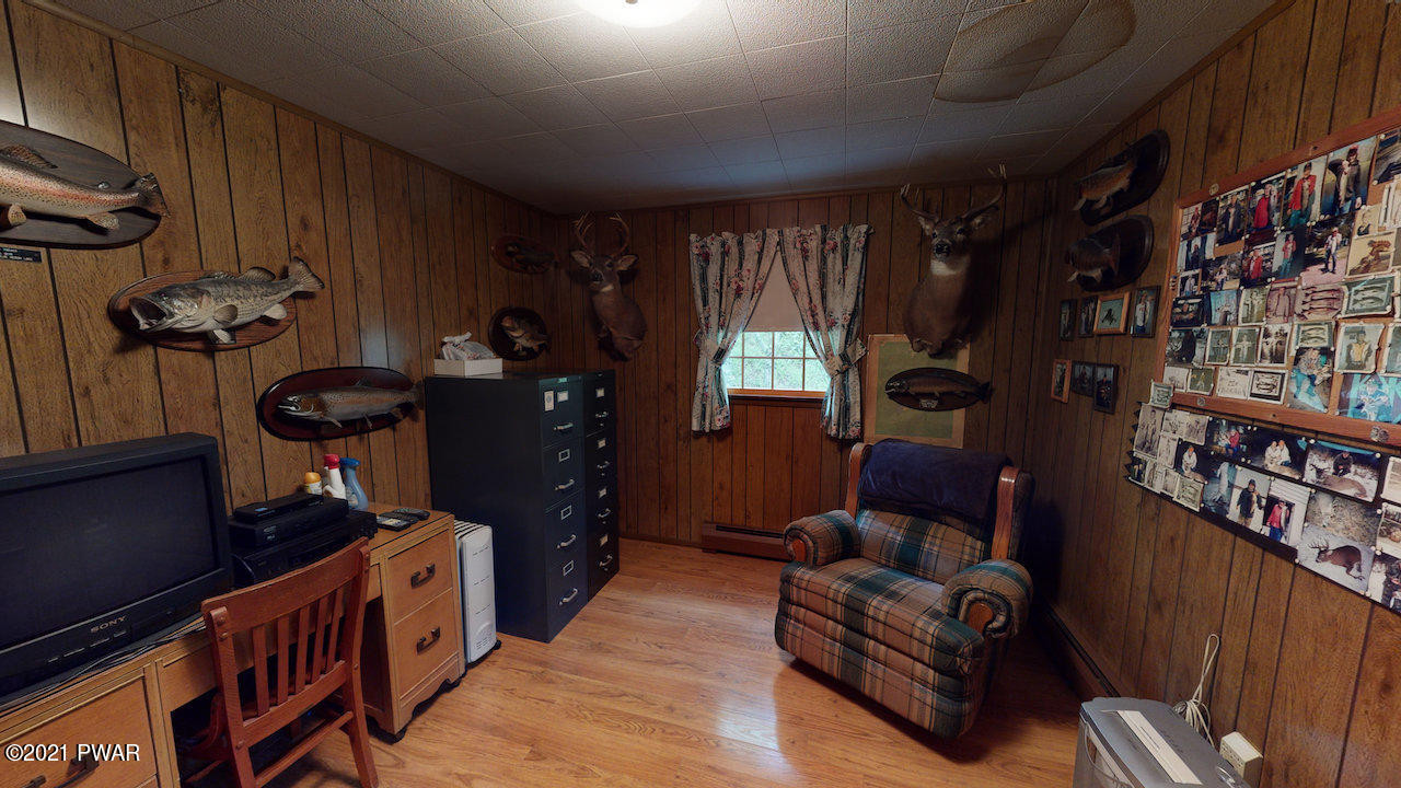 316 Dorys Road Dingmans Ferry, PA 18328 - Photo 20 of 41 Bedroom 2