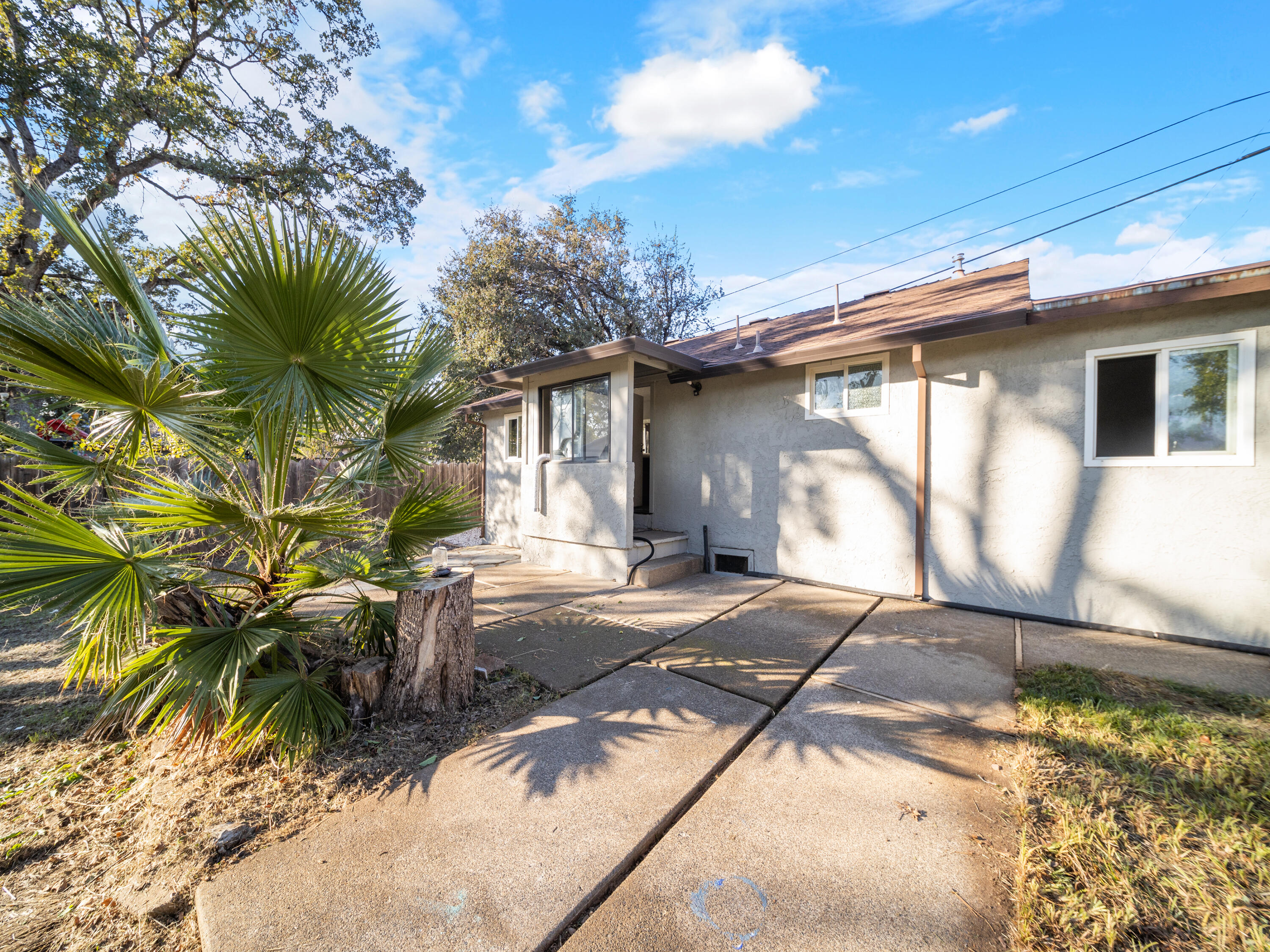 1055 Harpole Road Redding, CA 96002 - Photo 18 of 23 712A8949
