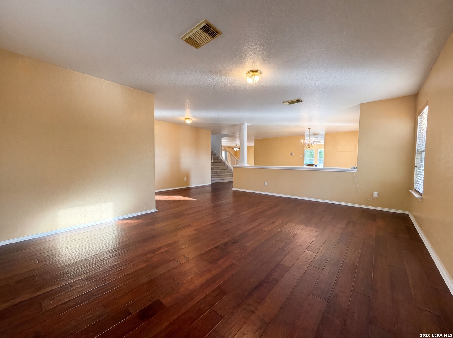 121 Springtree Gate Cibolo, TX 78108 - Photo 3 of 18