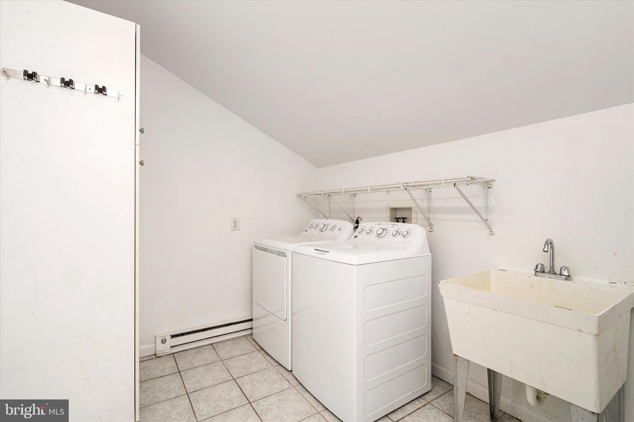 19 Overton Road East Windsor, NJ 08520 - Photo 25 of 34 Gallery Image 25