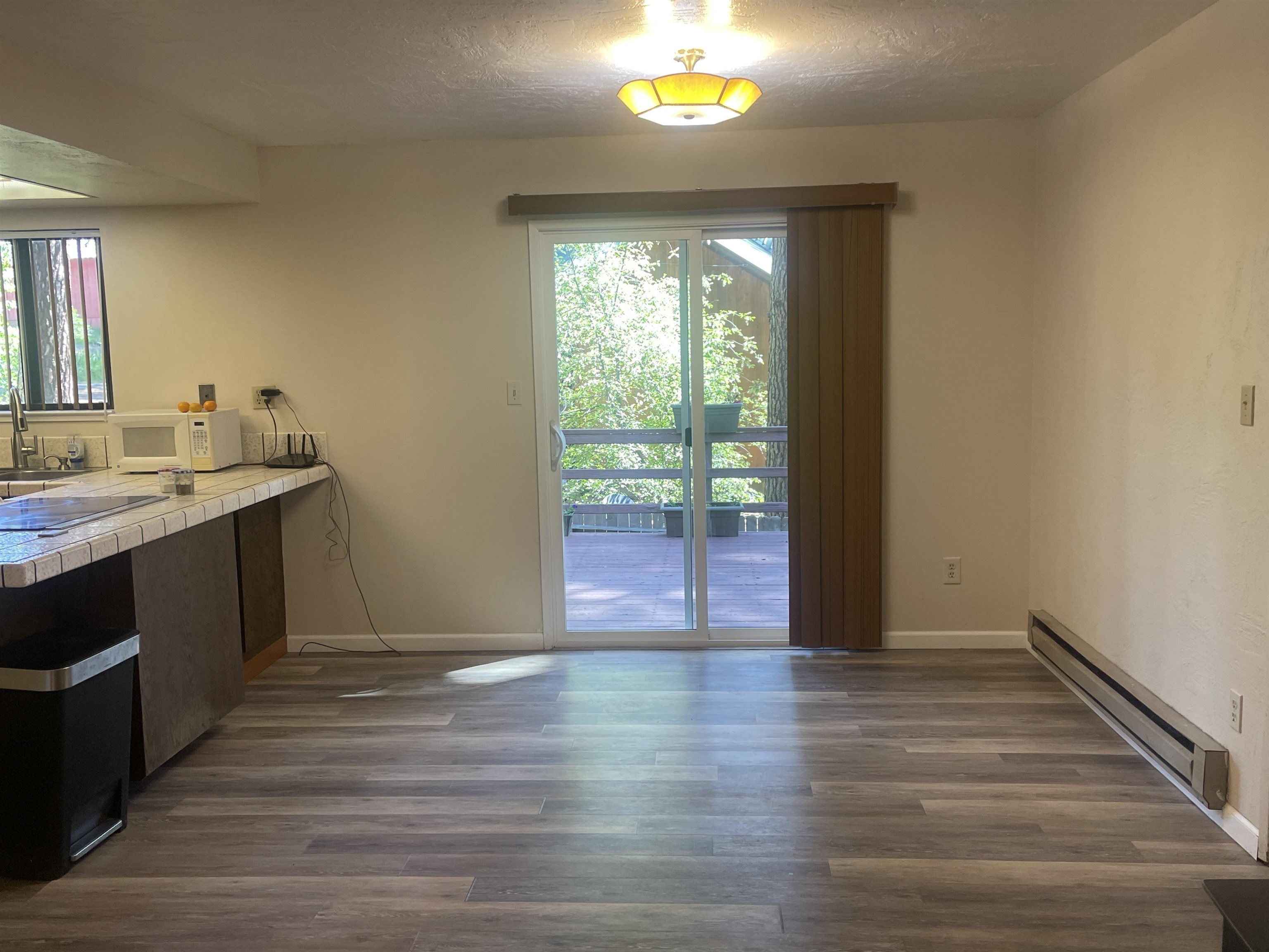 302 Mountain View Road, Unit 2 Calpine, CA 96124 - Photo 9 of 24