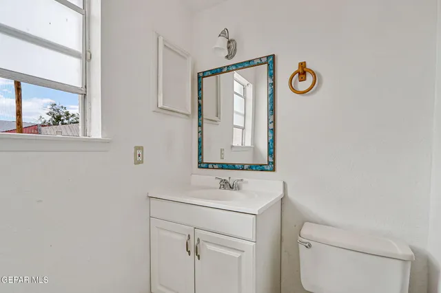 $190,000 | 3229 East Glen Drive, El Paso, TX 79936