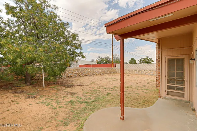 $190,000 | 3229 East Glen Drive, El Paso, TX 79936