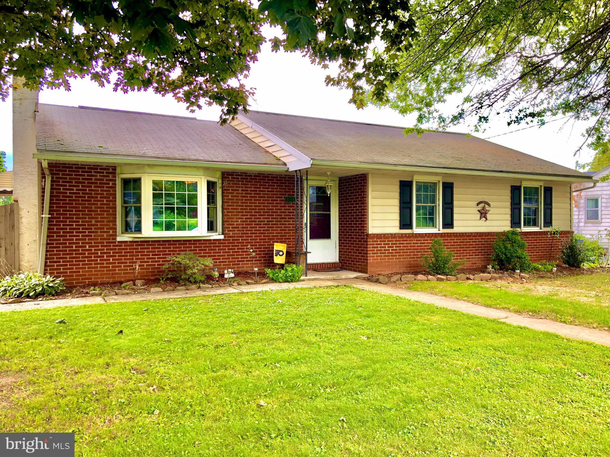 151 South Wall Street Spring City, PA 19475 - Photo 1 of 52 Gallery Image 1