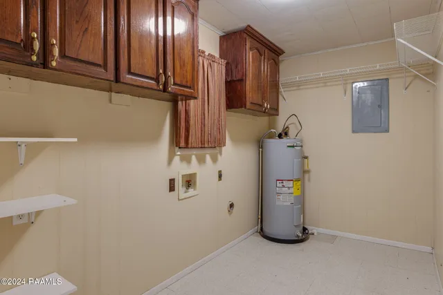 $145,000 | 903 South Shireview Circle, Abbeville, LA 70510