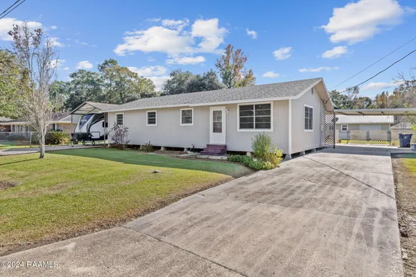 $145,000 | 903 South Shireview Circle, Abbeville, LA 70510