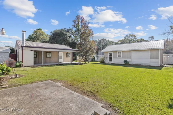 $145,000 | 903 South Shireview Circle, Abbeville, LA 70510