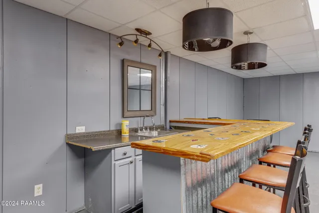 $145,000 | 903 South Shireview Circle, Abbeville, LA 70510