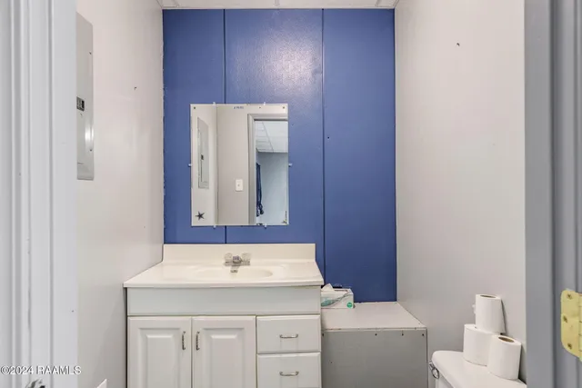 $145,000 | 903 South Shireview Circle, Abbeville, LA 70510