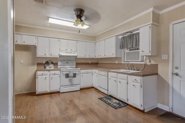 $145,000 | 903 South Shireview Circle, Abbeville, LA 70510