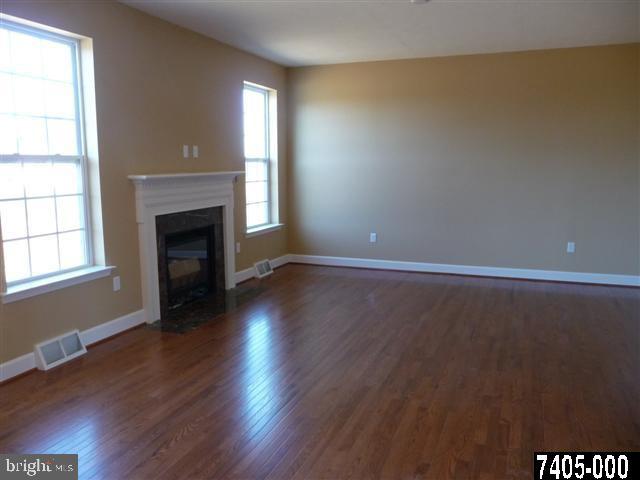 9 Boulder Road, Unit 93 Hanover, PA 17331 - Photo 8 of 13