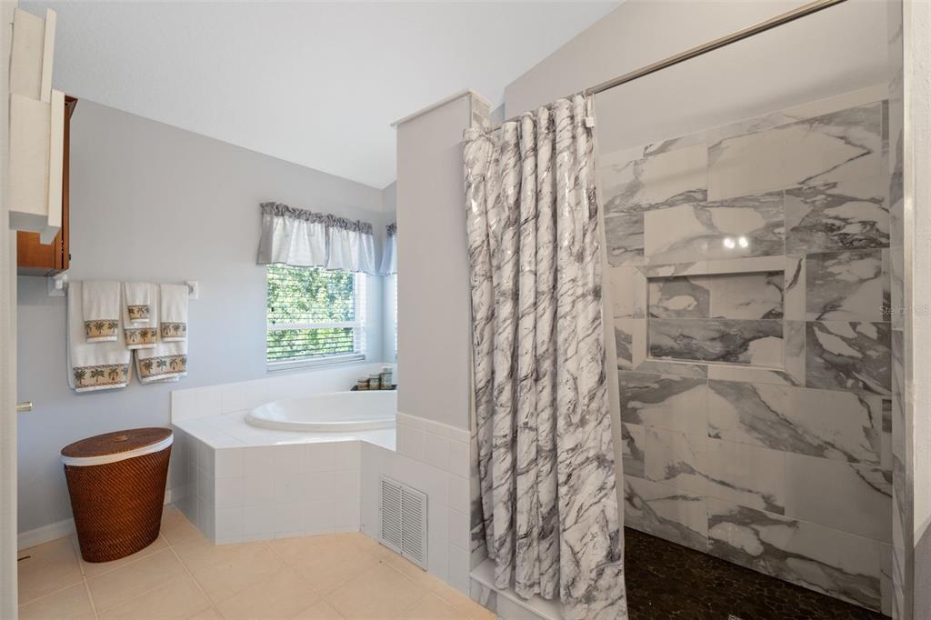 1201 Dustan Place Trinity, FL 34655 - Photo 27 of 78