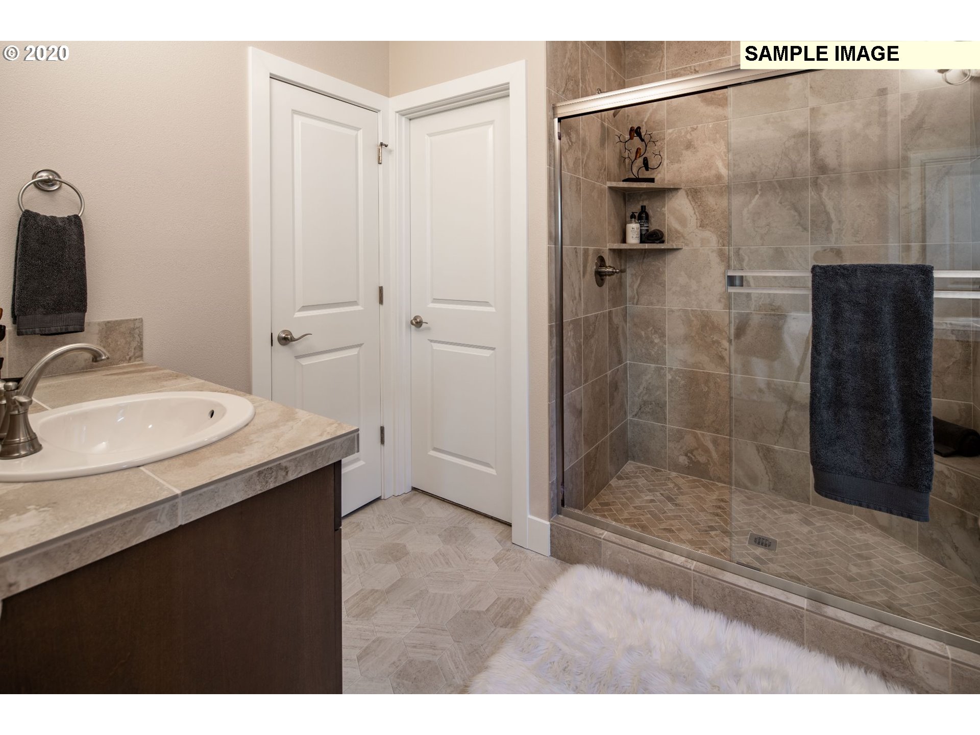 109 South 39th Drive Ridgefield, WA 98642 - Photo 12 of 15