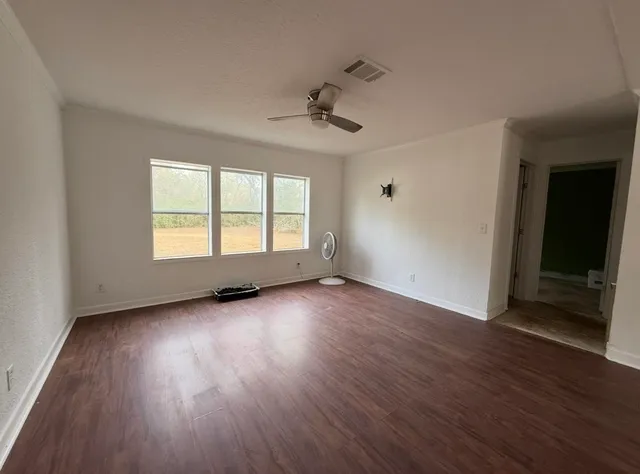 $349,000 | 201 Forest Lane, Crawfordville, FL 32327