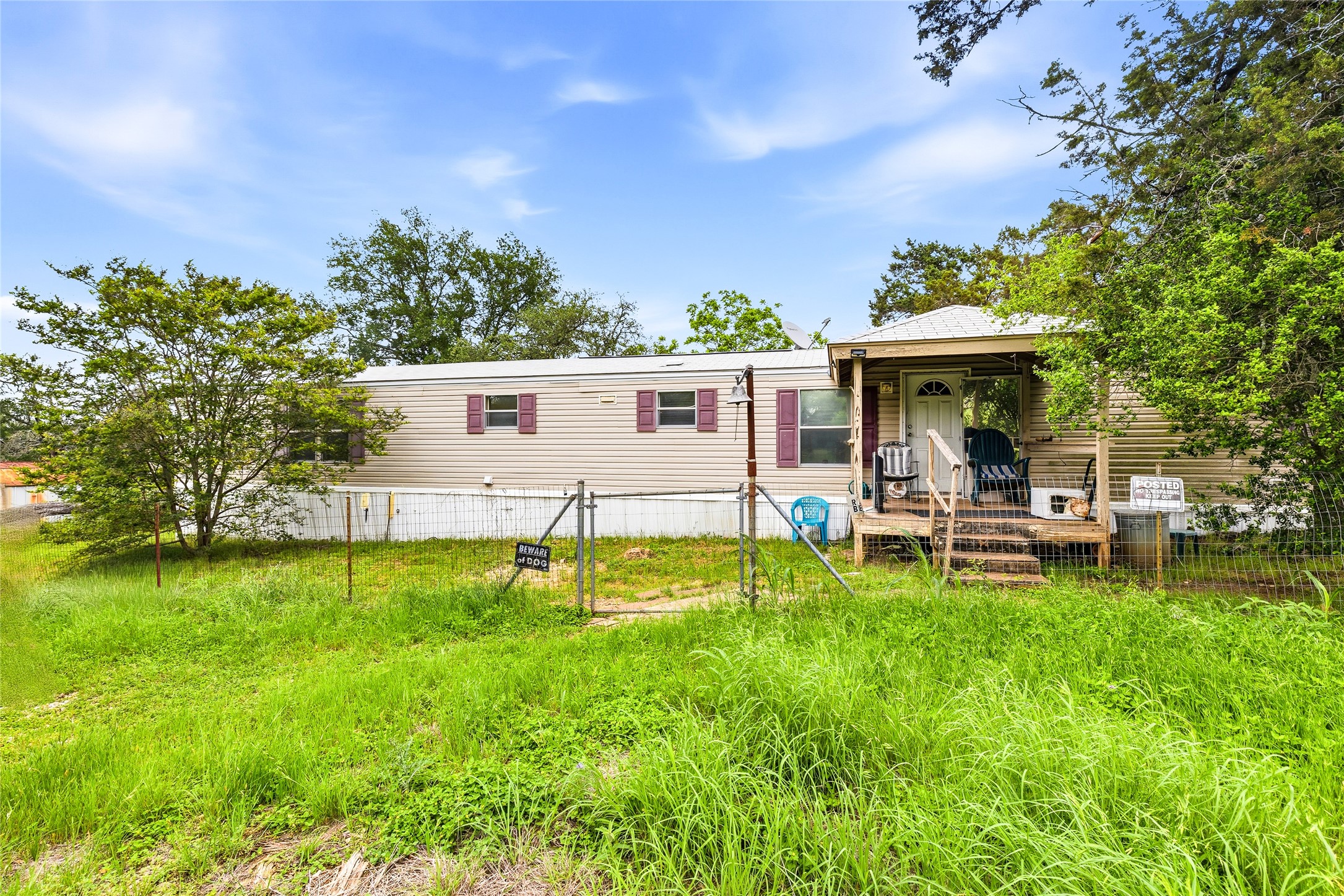 700 Thurman Road San Marcos, TX 78666 - Photo 1 of 32