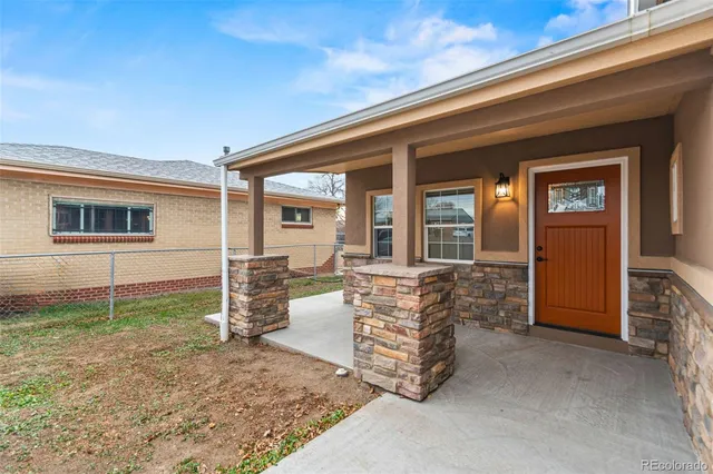 $469,900 | 595 Wolff Street, Denver, CO 80204