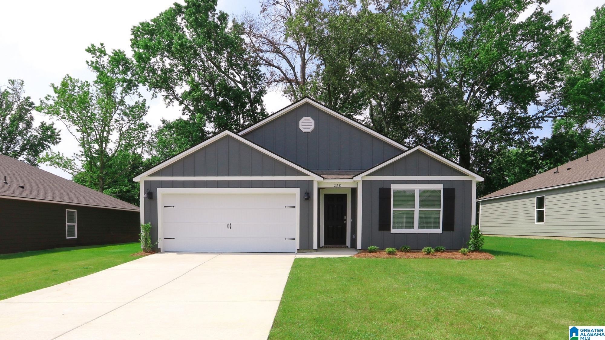 250 Pine Ridge Drive Odenville, AL 35120 - Photo 1 of 26