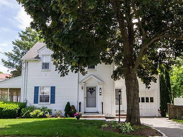 123 Beal Road Waltham, MA 02453 - Photo 1 of 24 Gallery Image 1
