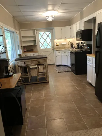 $399,900 | 470 Askin Lane, Baxter, TN 38544