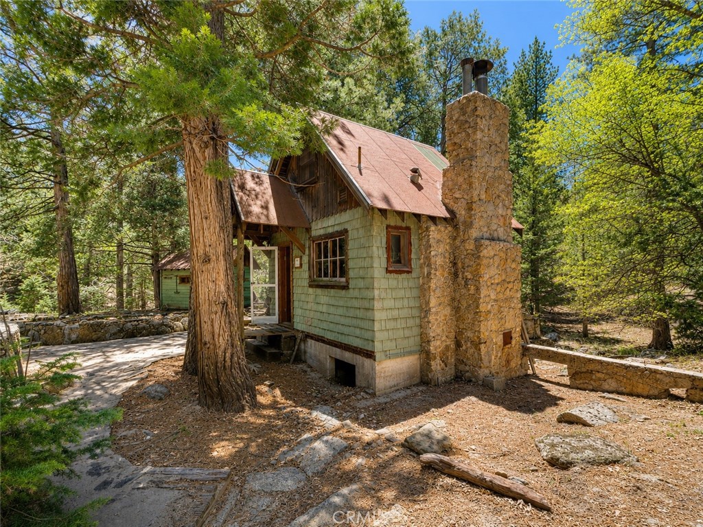 52915 Forest Rte 4S02 Idyllwild, CA 92549 - Photo 1 of 30