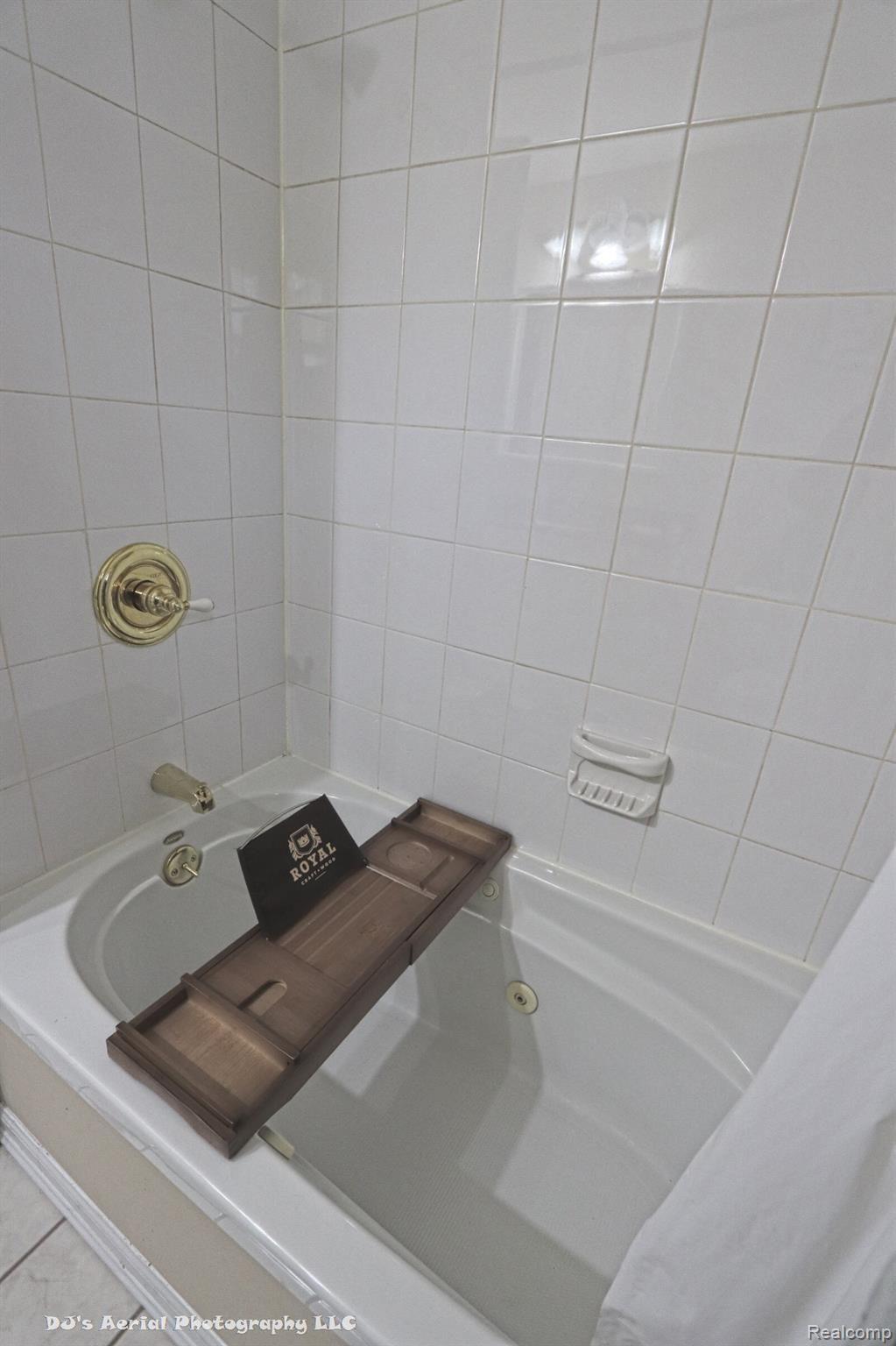 9223 Sheldon Road Plymouth, MI 48170 - Photo 26 of 46 Enhanced-1279_InPixio.jpg