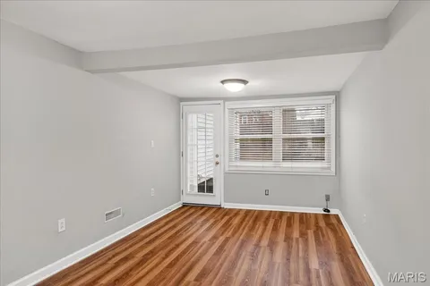 $435,000 | 339 Bogey Lane, St. Louis, MO 63122