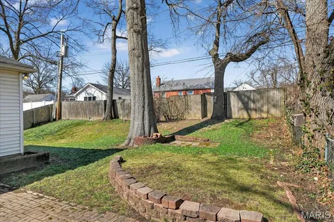 $399,900 | 339 Bogey Lane, St. Louis, MO 63122