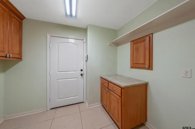 $3,000 | 3072 Yasmeen Circle, Flint, TX 75762