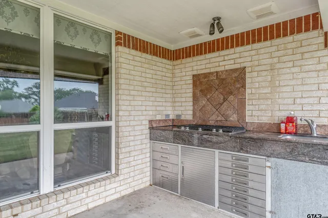 $3,000 | 3072 Yasmeen Circle, Flint, TX 75762